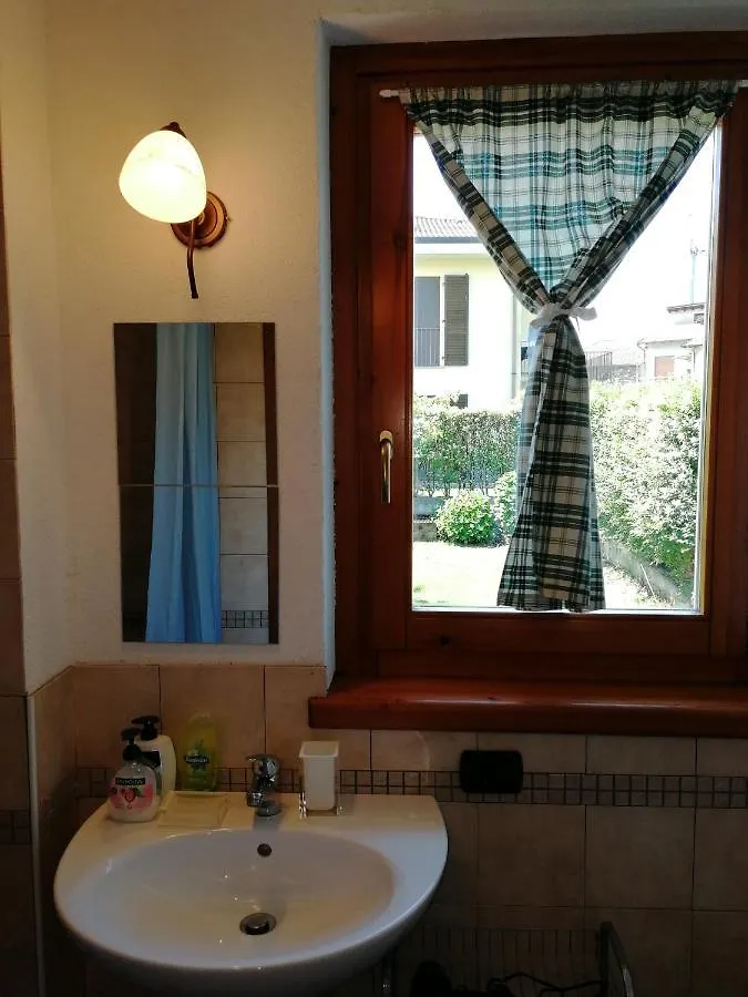 Holiday home La Casetta Di Biancaneve Valtellina E Lago Di Como Dubino