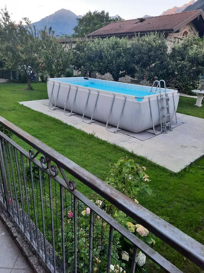 La Casetta Di Biancaneve Valtellina E Lago Di Como Dubino 0*,